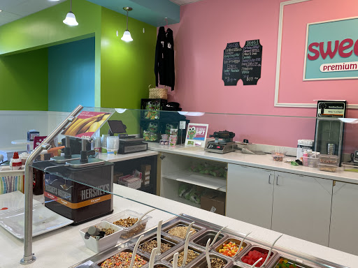 Frozen Yogurt Shop «Sweet Frog», reviews and photos, 6416 Carlisle Pike #1100, Mechanicsburg, PA 17050, USA