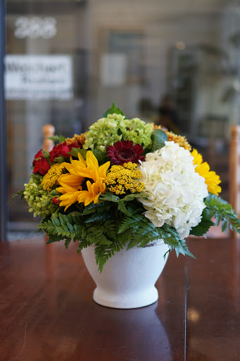 Florist «Stewart Flowers & Gifts», reviews and photos, 76 Old Ridgefield Rd, Wilton, CT 06897, USA