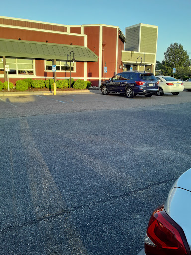 Shopping Mall «Riverdale Plaza Shopping Center», reviews and photos, 1044 W Mercury Blvd, Hampton, VA 23666, USA