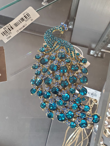 Department Store «T.J. Maxx & HomeGoods», reviews and photos, 2692 Madison Rd F, Cincinnati, OH 45208, USA