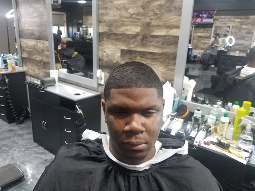 Barber Shop «Headz Up Barber Shop LLC», reviews and photos, 161 Whalley Ave, New Haven, CT 06511, USA