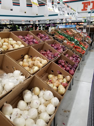 Supermarket «WinCo Foods», reviews and photos, 160 SW Campus Dr, Federal Way, WA 98003, USA