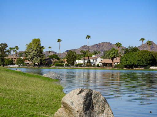 Shopping Mall «Mercado Del Lago Mall», reviews and photos, 8320 N Hayden Rd, Scottsdale, AZ 85258, USA