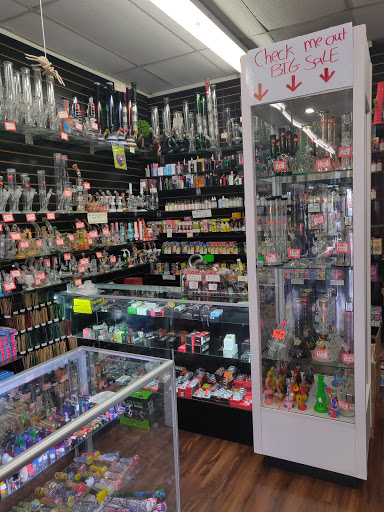 Tobacco Shop «Bob Smoke Shop», reviews and photos, 6165 El Cajon Blvd # M, San Diego, CA 92115, USA