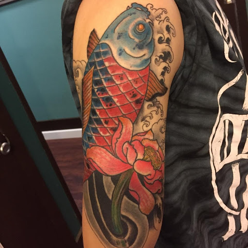 Tattoo Shop «Depot Town Tattoo», reviews and photos, 33 W Cross St, Ypsilanti, MI 48197, USA