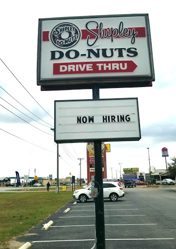 Donut Shop «Shipley Do-Nuts», reviews and photos, 1280 Interstate 35 Frontage Rd # 400, New Braunfels, TX 78130, USA