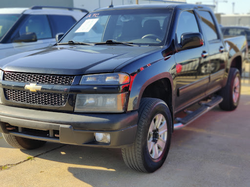 Used Car Dealer «DriveTime Used Cars», reviews and photos, 821 E Division St, Arlington, TX 76011, USA