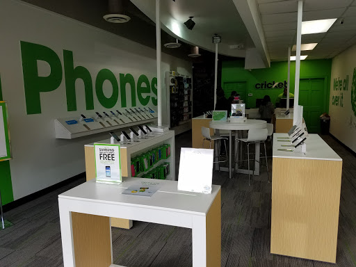Cricket Wireless Authorized Retailer, 1721 New Hope Church Rd #110, Raleigh, NC 27609, USA, 