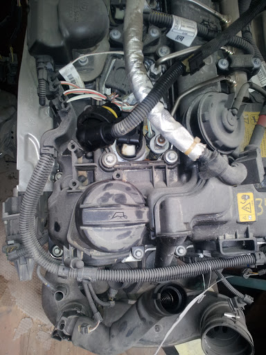 Used Auto Parts Store «International Truck Parts», reviews and photos, 9809 New Laredo Hwy, San Antonio, TX 78211, USA