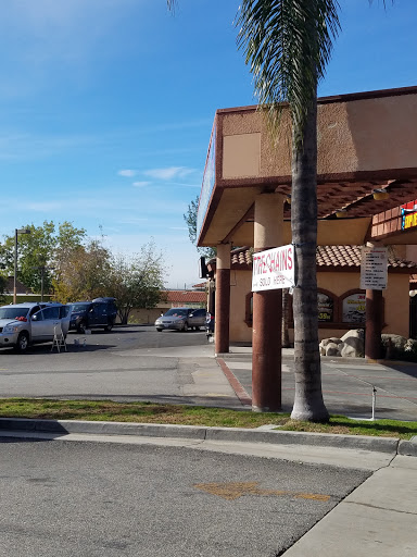 Highland Hand Car Wash en Highland