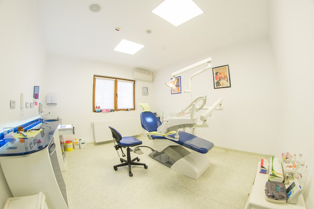 Opinii despre Dental Elegant Solutions SRL în <nil> - Dentist