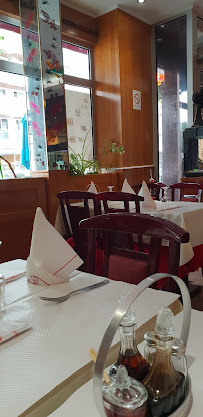 Atmosphère du Restaurant chinois New Paradis Du Parc à Bourg-la-Reine - n°4