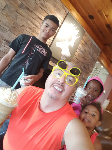 Coffee Shop «Caribou Coffee», reviews and photos, 609 Lake St E, Wayzata, MN 55391, USA