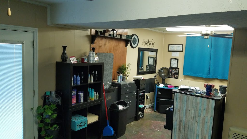 Simply Stylish Beauty Salon 37887