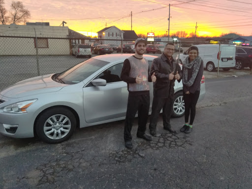 Car Dealer «Louisville CARS DIRECT», reviews and photos, 7565 Dixie Hwy, Louisville, KY 40258, USA