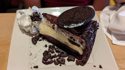 Restaurant «The Cheesecake Factory», reviews and photos, 2075 North Point Cir, Alpharetta, GA 30022, USA