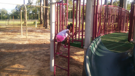 Golf Course «Riverview Park Golf Course», reviews and photos, 100 Riverview Park Dr, Dublin, GA 31021, USA