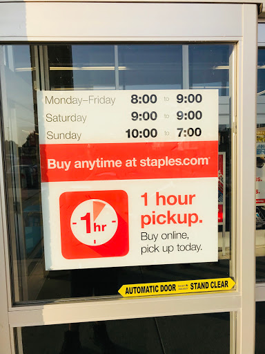 Office Supply Store «Staples», reviews and photos, 660 Quince Orchard Rd, Gaithersburg, MD 20878, USA