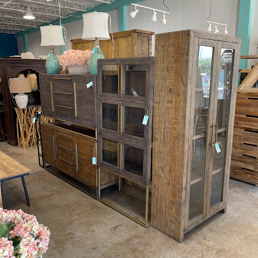 Furniture Store «Nadeau Dallas», reviews and photos, 1128 Longpoint Ave, Dallas, TX 75247, USA