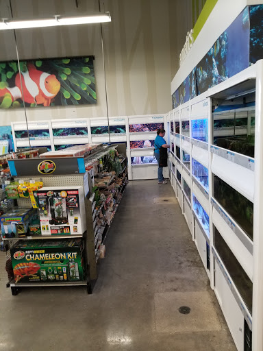 Pet Supply Store «Petco Animal Supplies», reviews and photos, 635 Cibolo Valley Drive #149, Cibolo, TX 78108, USA