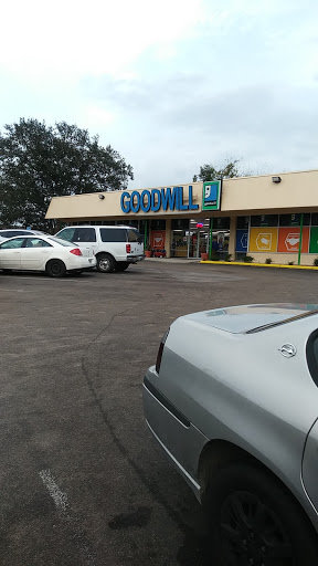 Thrift Store «Goodwill Retail Store & Donation Center», reviews and photos
