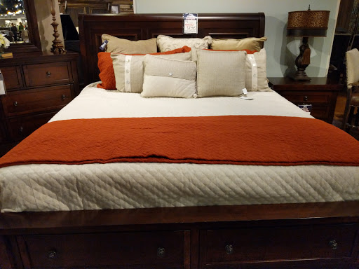 Furniture Store «Stacy Furniture & Design», reviews and photos, 1900 S Main St, Grapevine, TX 76051, USA