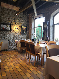 Atmosphère du Restaurant français Restaurant le Tournesol en ARDECHE à Tournon-sur-Rhône - n°16