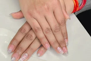 Cocco Nails & Salon image