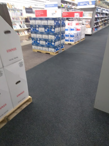 Office Supply Store «Staples», reviews and photos, 2160 Barranca Pkwy, Irvine, CA 92606, USA