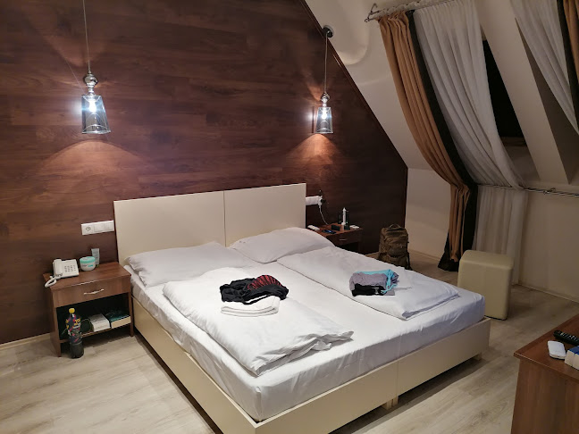 Opinii despre Hotel Medián în Hajdúnánás - Szálloda