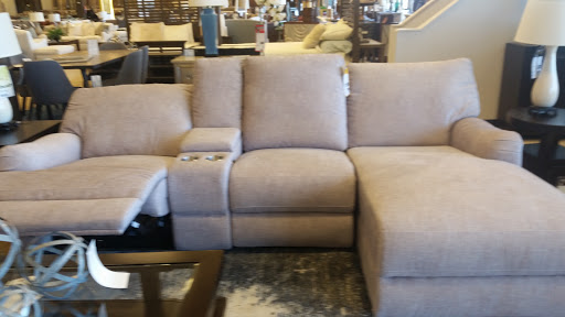 Furniture Store «The Dump Furniture Outlet», reviews and photos, 124 Newmarket Square, Newport News, VA 23605, USA