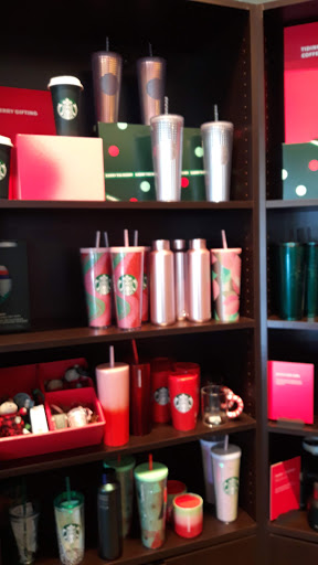 Coffee Shop «Starbucks», reviews and photos, 1425 W Granada Blvd, Ormond Beach, FL 32174, USA