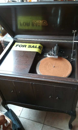 Beauty Salon «Everything Beauty», reviews and photos, 156 Elmwood Ave, Buffalo, NY 14201, USA