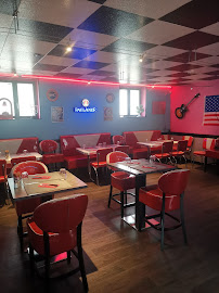 Atmosphère du Restaurant américain L'american Grill à Joigny - n°1