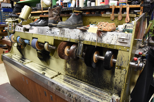 Shoe Store «Burkhartzmeyer Shoes», reviews and photos, 128 Central Ave N, Faribault, MN 55021, USA