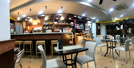 The Creueta Coffee Shop - Carrer Major, 3, 08470 Sant Celoni, Barcelona, Spain