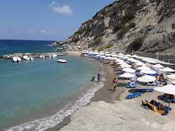 Istron Bay II'in fotoğrafı uçurumlarla desteklenmiş