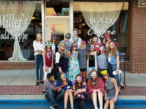 Restaurant «Miller Drug Ice Cream & Soda Shoppe», reviews and photos, 212 1st Ave E, Oneonta, AL 35121, USA