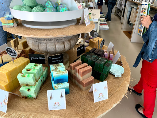 Jewelry Designer «One Life Jewelry», reviews and photos, 836 Dodecanese Blvd, Tarpon Springs, FL 34689, USA