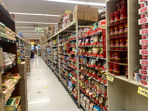 Grocery Store «Super Foodtown of Bedford Stuyvesant», reviews and photos, 1420 Fulton St, Brooklyn, NY 11216, USA