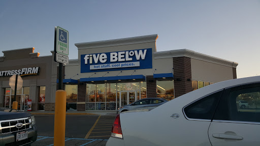 Variety Store «Five Below», reviews and photos, 8250 Kingsridge Road, Dayton, OH 45459, USA