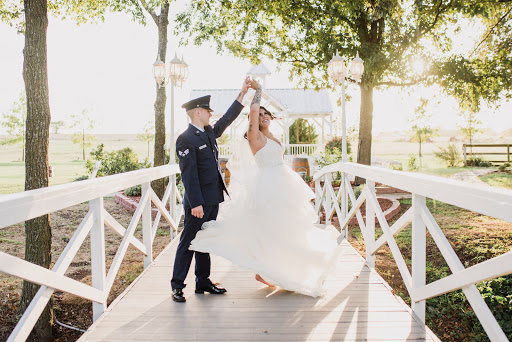 Wedding Venue «Willow Creek Wedding and Events Venue, LLC», reviews and photos, 415 S Westmoreland Rd, Waxahachie, TX 75167, USA