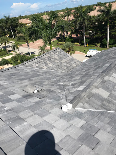 J & H Roofing in Fort Myers, Florida