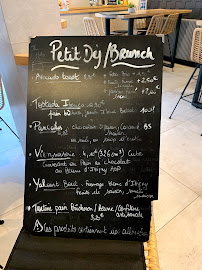 Restaurant servant le petit-déjeuner Le Square Deauville à Deauville - menu / carte