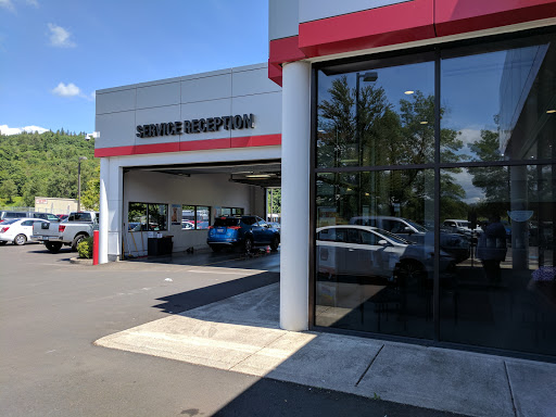 Toyota Dealer «Dick Hannah Toyota», reviews and photos, 2632 Coweeman Park Dr, Kelso, WA 98626, USA