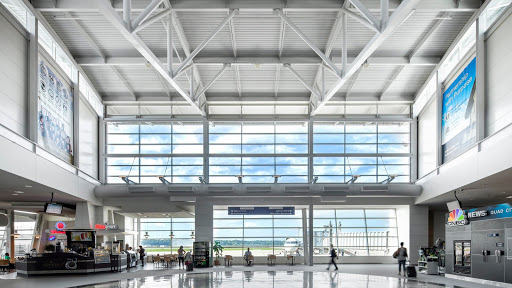Quad City International Airport image 1
