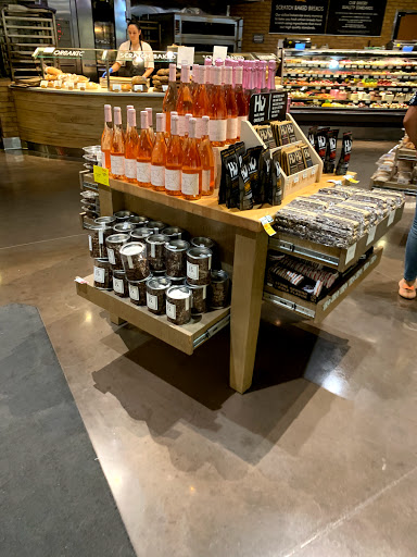 Grocery Store «Whole Foods Market», reviews and photos, 415 Newport Center Dr, Newport Beach, CA 92660, USA