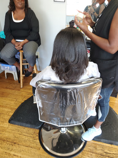 Beauty Salon «Dimensions In Hair Beauty», reviews and photos, 1417 W Broadway Ave, Minneapolis, MN 55411, USA