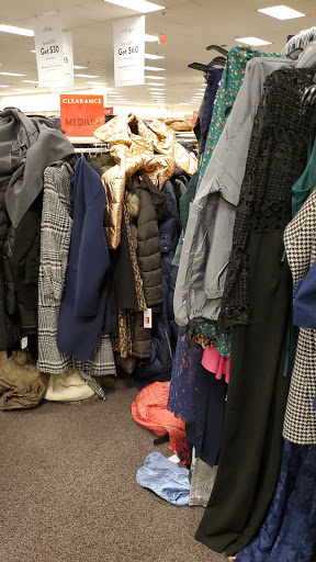 Department Store «Nordstrom Rack Bergen Town Center», reviews and photos, 510 Bergen Town Center, Paramus, NJ 07652, USA