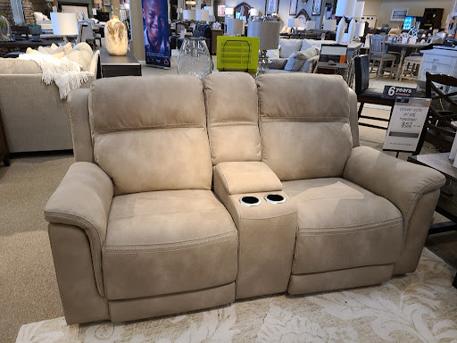 Furniture Store «Ashley HomeStore», reviews and photos, 910 Tupelo Commons, Tupelo, MS 38804, USA